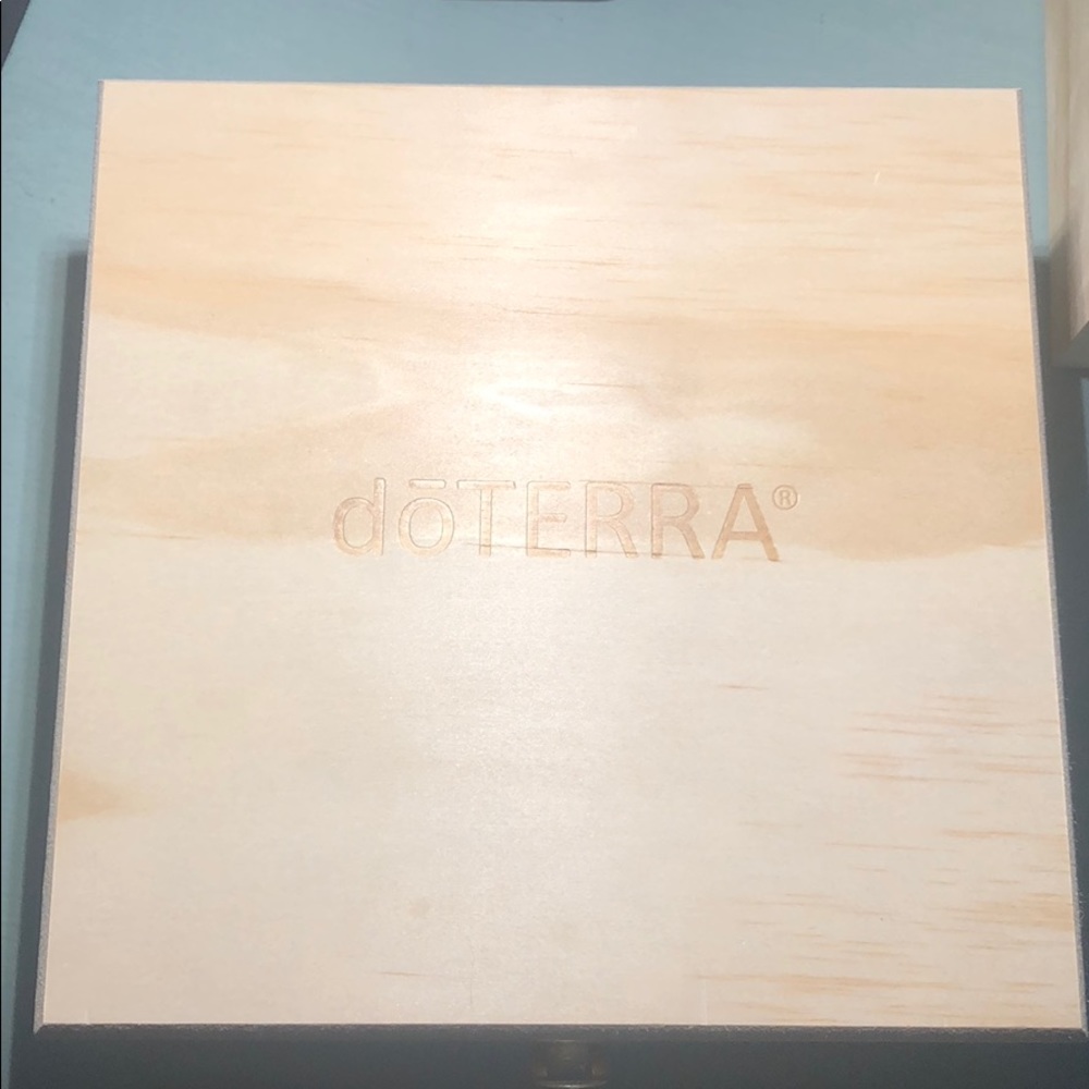 DōTERRA wooden Box